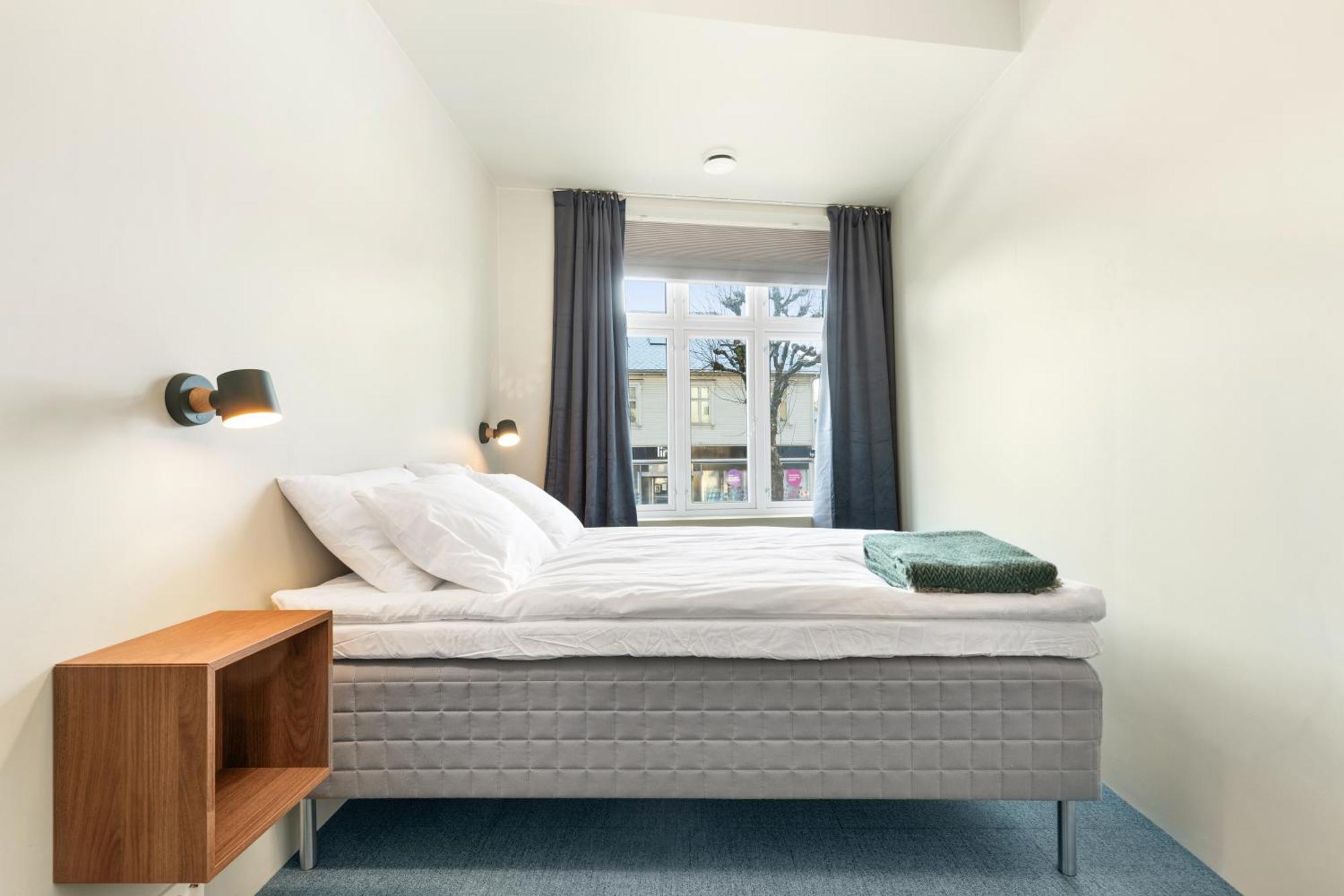 Central Guest House - Bedroom With Private Bathroom Ставангер Екстериор снимка